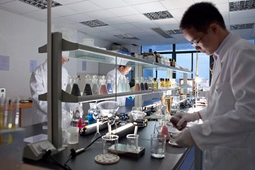 常用的熒光增白劑過濾和分離設備